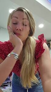 Jennifer Setser's Instagram, Twitter & Facebook