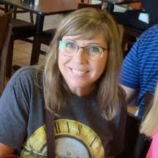 LeAnne Young Roark (@lyroark)