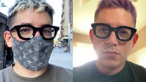 A Review of Cartier's Gold Love Ring (Hint: I Love It)