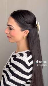 Alondra Toscano's Instagram, Twitter & Facebook