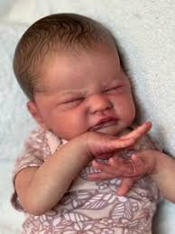 Reviews for Malia Vang