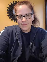 Katie Aiello's Instagram, Twitter & Facebook