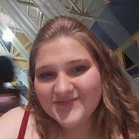 Angelique Hutton's Instagram, Twitter & Facebook