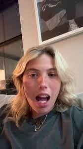 Crystal Loree's Instagram, Twitter & Facebook