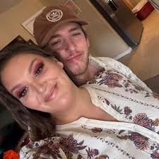 Hi I'm still kinda new here and I'm trying to sort out the next school  year. I picked a school way too far from me and I need something closer now  that