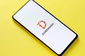 Reddit Said It Has Acquired Video Sharing Platform Dubsmash Making It The Latest Social Media Giant To Mou Social Media Consultant Investors Wealth Management