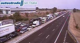 Grandinata a saronno via roma. Byfuqxjuce7c3m