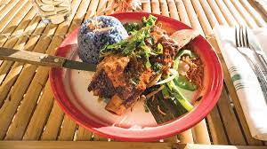 Farmhouse Kitchen Thai Cuisine Brings Memories Of Thailand To Jack London Square East Bay Express Oakland Berkeley Alameda