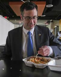 During these days, more and more cities ban the use of disposable polystyrene food service containers. Some Plastic Food Containers Could Be Banned In Minneapolis Mpr News