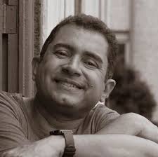 Henrique Rodrigues (@henriquerodrix)