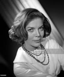 Just to let me know my friend Barbara Friedman sent me the picture I was  looking for: