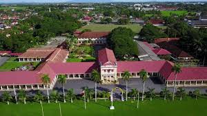 Sultan abdul hamid college marching show band 2014 : Kolej Sultan Abdul Hamid Pt 1 Youtube