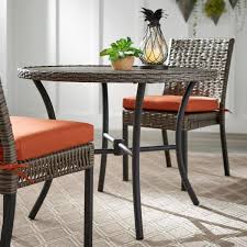 They come in an array of sizes from 30 to 48 round, and your choice in dining, counter, bar or conversation height. Hampton Bay Laguna Point 38 In Wicker Trim Round Outdoor Patio Dining Table 65 191933 The Home Depot