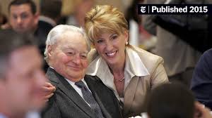 For Carly Fiorina, Peripatetic Childhood Helped Build Worldview