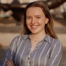 Claire Dowell's Instagram, Twitter & Facebook