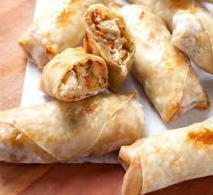 La Delicieuse Recette De Egg Rolls Au Poulet Chicken Egg Rolls Egg Rolls Cooking Chinese Food