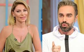 Sunucu ve oyuncu seray sever, kendisinden 10 yaş küçük sevgilisi ile bu akşam bodrum'da dünyaevine giriyor. Kemal Dogulu Seray Sever In Makyajsiz Halini Paylasti Yorum Yagdi Internet Haber