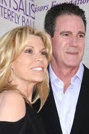 Vanna White, Sierra Swartz — Stock Editorial Photo © s_bukley #198798146