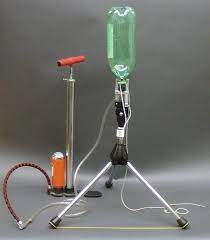 Provided to ruclip by tunecore japan roket air · the bald boll sk8beat ℗ 2021 tbs released on: Water Rocket Roket Air Keterehsky