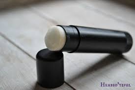 Deodorant Express A L Huile De Coco Avec Images Recettes Deodorants Recette Deodorant Maison Diy Deodorant