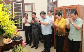 Quần thể voọc quý hiếm ở quảng nam. Lanh Ä'áº¡o Thanh Phá»' TÆ°á»Ÿng Nhá»› Cá»' Chá»§ Tá»‹ch Quá»'c Há»™i Le Quang Ä'áº¡o