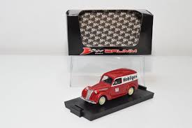 Image result for Maroon 1988 UMM