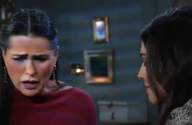 So how long will it be before the writers break up Chase and Brook Lynn?  Their days as a happy couple may be numbered once Brook Lynn's secret comes  out. Thoughts? |