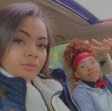 Jeanne Schauer's Instagram, Twitter & Facebook