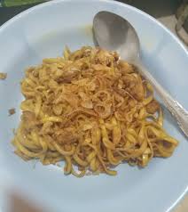 Mie goreng, kebanyakan orang indonesia menyukai jenis masakan ini. Cara Membuat Mie Goreng Dengan Bahan Seadanya Rambut Lif Co Id