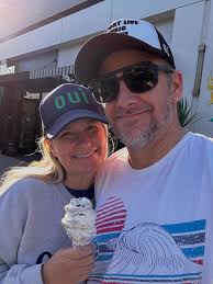 What song am I playing? 📸: Splice Magazine-Michael Bragg• • • • • #bush  #bass #nashguitars #bassist #ernieball #cultofindividuality #allsaints