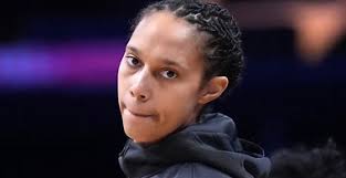 From Audi Crooks to Marta Suarez, women's basketball welcomes new wave of  stars