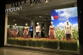 Unique Mannequin Finds For 40 Off Today Get Yours Now And Make Your Window Display Stand Out Https Mannequinmall Com Visual Dekorasyon Dekor Dis Tasarim