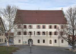 Für die erteilung von aufenthaltserlaubnissen oder die ausstellung von passersatzpapieren zuständig. Rathaus Neuhausen A D F Mapio Net