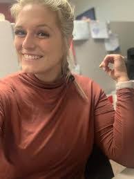 Samantha Hein's Instagram, Twitter & Facebook