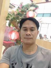 I'm single from Canada 🇨🇦