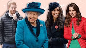 Queen elizabeth ii and philip, duke of edinburgh with their children prince charles and princess anne. Royal Christmas Cards Through The Years Meghan Markle Kate Middleton Stylecaster