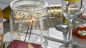 Fondant torte selber machen grundschritte fuer ein. Silvester Tischdeko Basteln Backen De