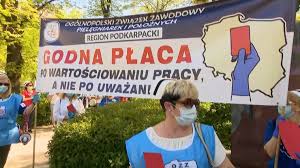 Od łóżek pacjentów w samej małopolsce może wówczas odejść blisko 6 tys. Protest Pielegniarek Pan Minister Nie Mowi O Waznych Rzeczach Polsat News