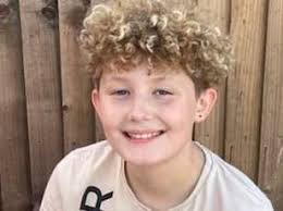 Teenager desperate to be famous dies after taking part in insane social  media 'dusting' challenge