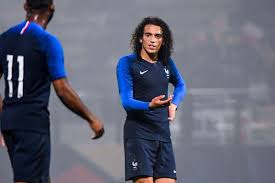 La fiche de mattéo guendouzi (hertha berlin) sur sofoot.com. Matteo Guendouzi On Twitter Tres Honore D Avoir Porte Le Maillot De L Equipe De France Espoirs Pour La Premiere Fois On Continue Le Travail En Equipe Et On Ne Lache Rien Fiersdetrebleus