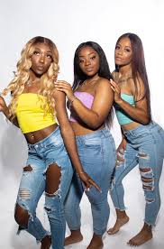 Black Best Friend Photoshoot Ideas Pin By Drippy Melanin On Photo Shoots Photoshoot Outfits Squad Outfits Pretty Black Girls