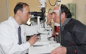 Turkiye De Ilk Retina Nakli