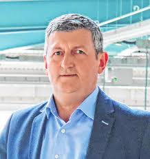 Aus Firmen und Unternehmen