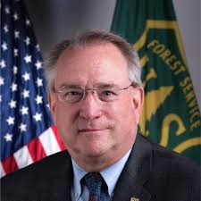 Congratulations to our spring 2024 graduates, and thank you to alumna Tina  Terrell (1987 Forest Science) our College of Ag Sciences commencement  speaker!