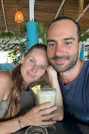 Seeking recommendation: If you have experience with eye surgery  (Epitretenal membeane & cataract) please share. Would you recommend someone  in Perez? If so, who?