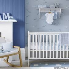 Bebek odası için kullanılacak duvar kağdı seçiminde desenler kadar kağıdın yapısının da önemi büyüktür. Kuslu Erkek Bebek Odasi Duvar Kagitlari Ev Dekorasyonu