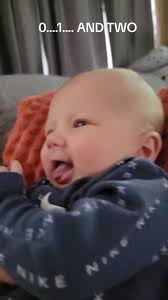 Alyssa Pollard (@alyssaloupollard)