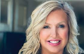 Peggy Lucero's Instagram, Twitter & Facebook