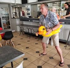 C'est le tube de demain. L Image Du Jour C Est La Danse Des Canards Une Reprise En Rythme L Informateur De Bourgogne