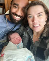 Desmond Pierce (@the_desmond_pierce423) • Instagram photos and videos